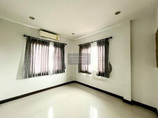 For sale 3 bedrooms house in Lam Luk Ka, Pathum Thani