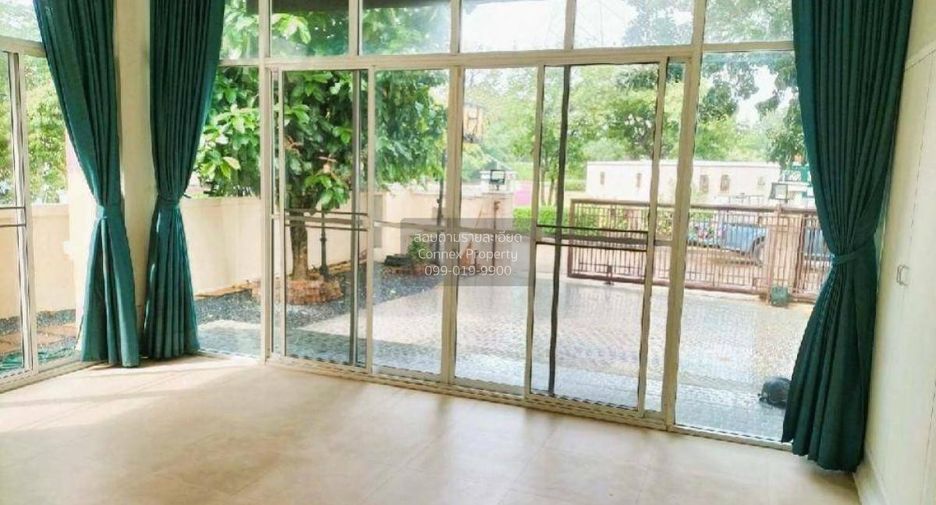 For sale 5 bedrooms house in Prawet, Bangkok