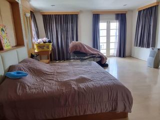 For sale 4 bedrooms house in Thanyaburi, Pathum Thani