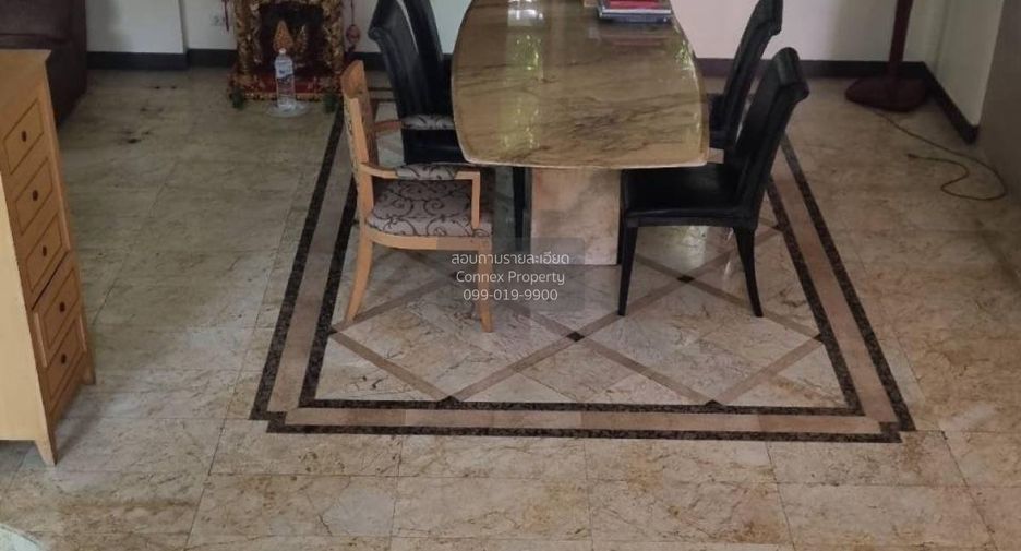 For sale 4 bedrooms house in Thanyaburi, Pathum Thani