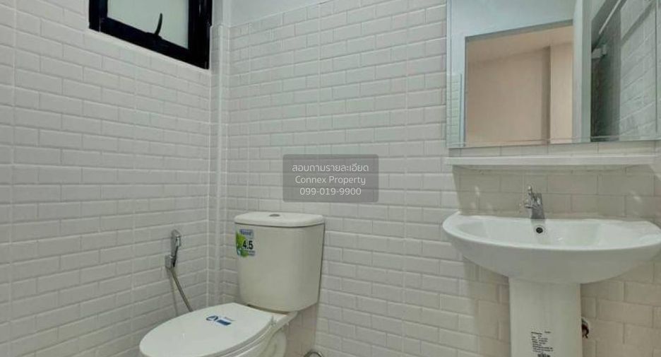 For sale 2 bedrooms townhouse in Bang Bua Thong, Nonthaburi