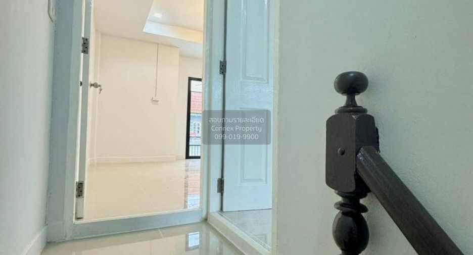For sale 2 bedrooms townhouse in Bang Bua Thong, Nonthaburi