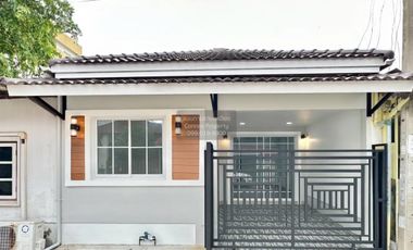 Reihenhaus zum Kauf mit 3 Zimmer in Bang Bua Thong, Nonthaburi