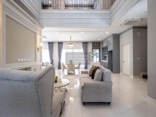 Casa en venta de 4 habitaciones en Bang Kapi, Bangkok