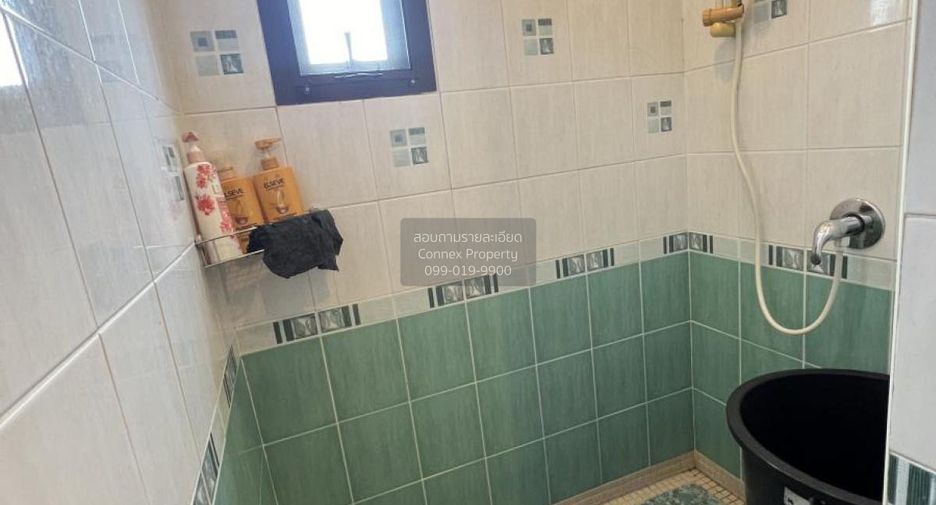 Продажа 4 спальни торговое помещение в Sam Ngam, Phichit