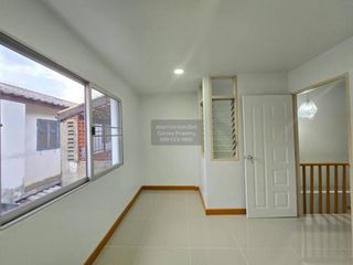 出售 3 卧室 联排别墅 在 Sai Noi, Nonthaburi