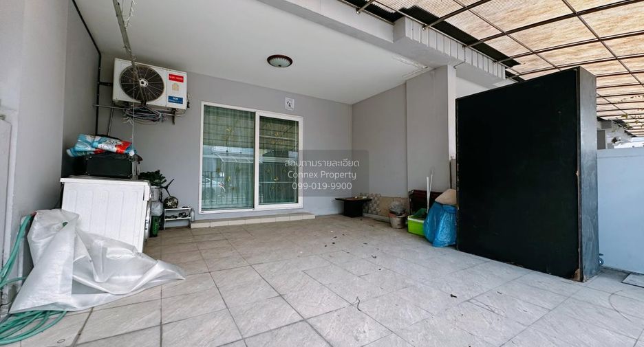 For sale 3 ベッドルーム townhouse in Bang Khen, Bangkok