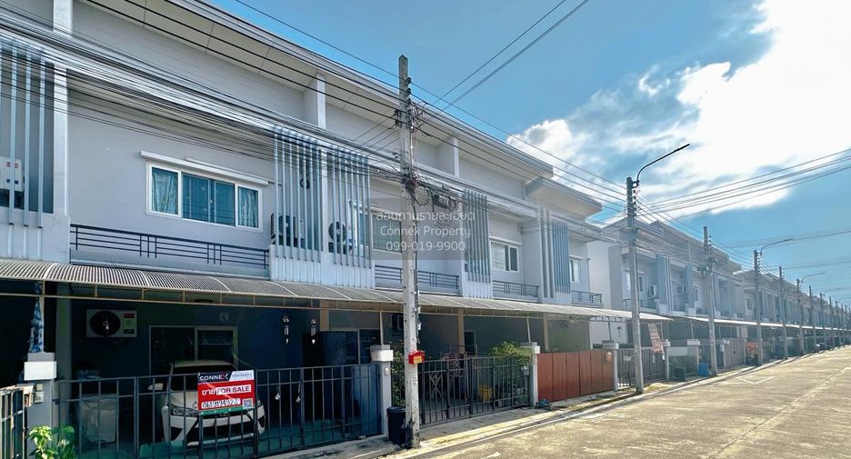 For sale 3 ベッドルーム townhouse in Bang Khen, Bangkok