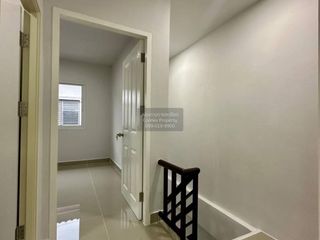 À vendre 2 chambres maison de ville à Bang Bua Thong, Nonthaburi