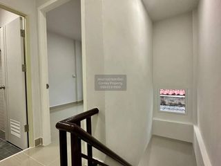 À vendre 2 chambres maison de ville à Bang Bua Thong, Nonthaburi