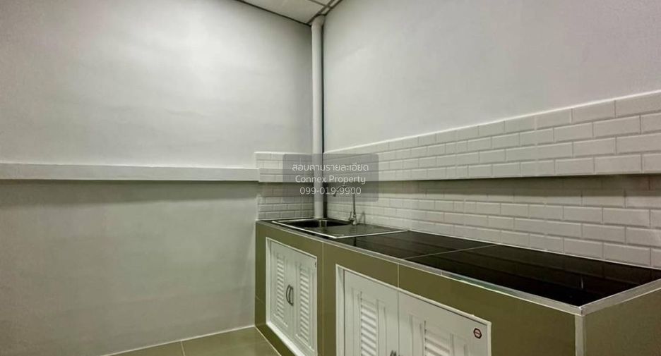 À vendre 2 chambres maison de ville à Bang Bua Thong, Nonthaburi
