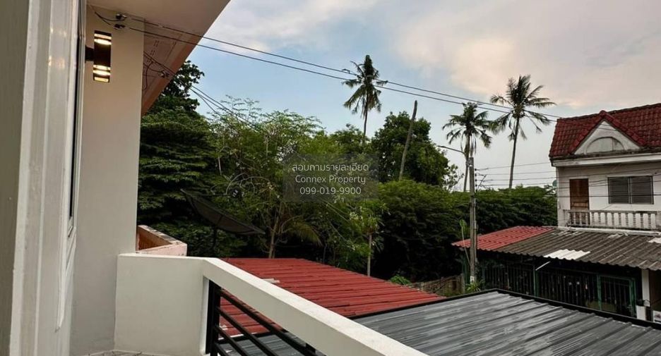 À vendre 2 chambres maison de ville à Bang Bua Thong, Nonthaburi