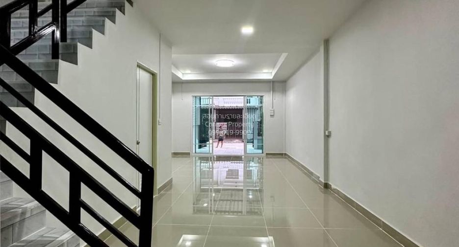 À vendre 2 chambres maison de ville à Bang Bua Thong, Nonthaburi