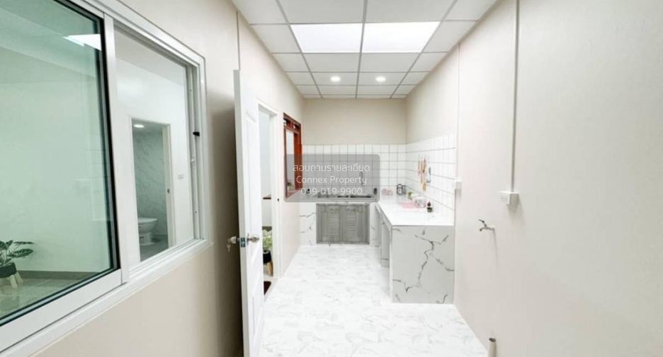 Reihenhaus zum Kauf mit 3 Zimmer in Bang Yai, Nonthaburi