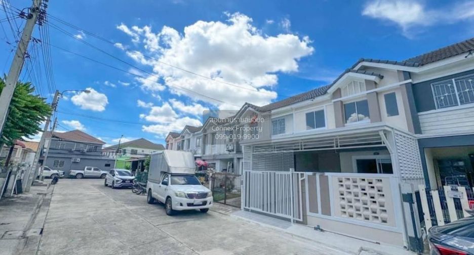 Reihenhaus zum Kauf mit 3 Zimmer in Bang Yai, Nonthaburi