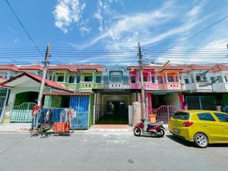 出售 2 卧室 联排别墅 在 Sai Noi, Nonthaburi