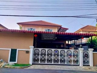 Haus zum Kauf mit 3 Zimmer in Khan Na Yao, Bangkok