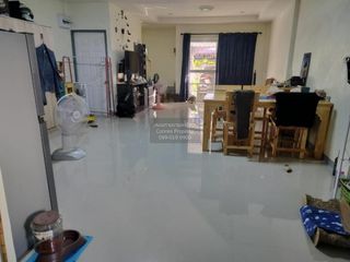 À vendre 3 chambres maison de ville à Bang Bua Thong, Nonthaburi