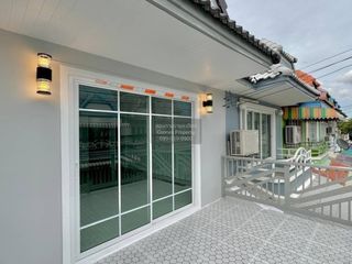 À vendre 3 chambres maison de ville à Bang Bua Thong, Nonthaburi