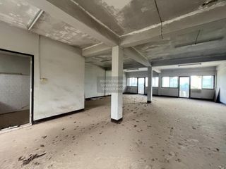 For sale 3 bedrooms retail Space in Wang Thong, Phitsanulok