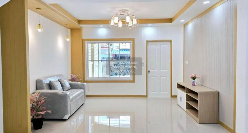 出售 3 卧室 联排别墅 在 Sai Noi, Nonthaburi