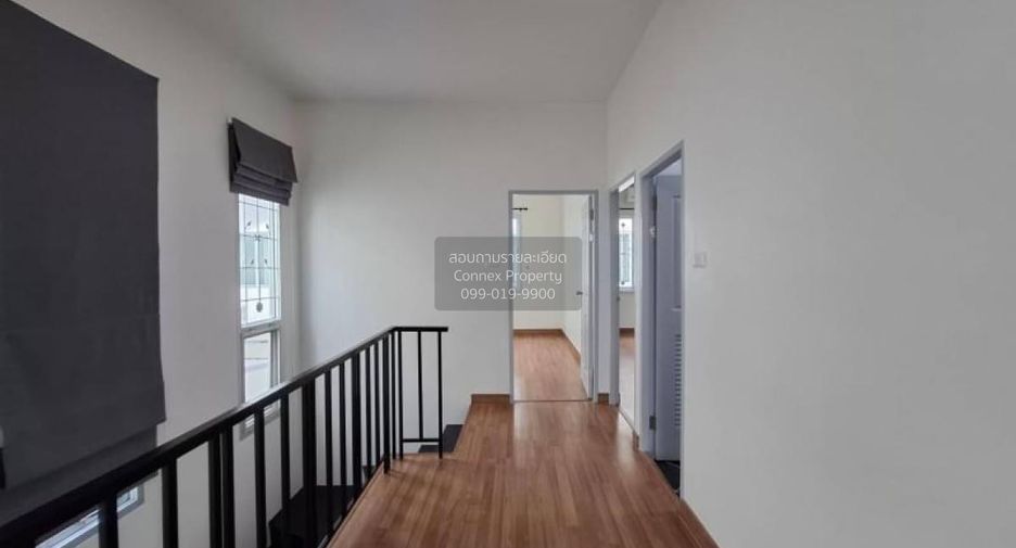 À vendre 3 chambres maison à Bang Khun Thian, Bangkok
