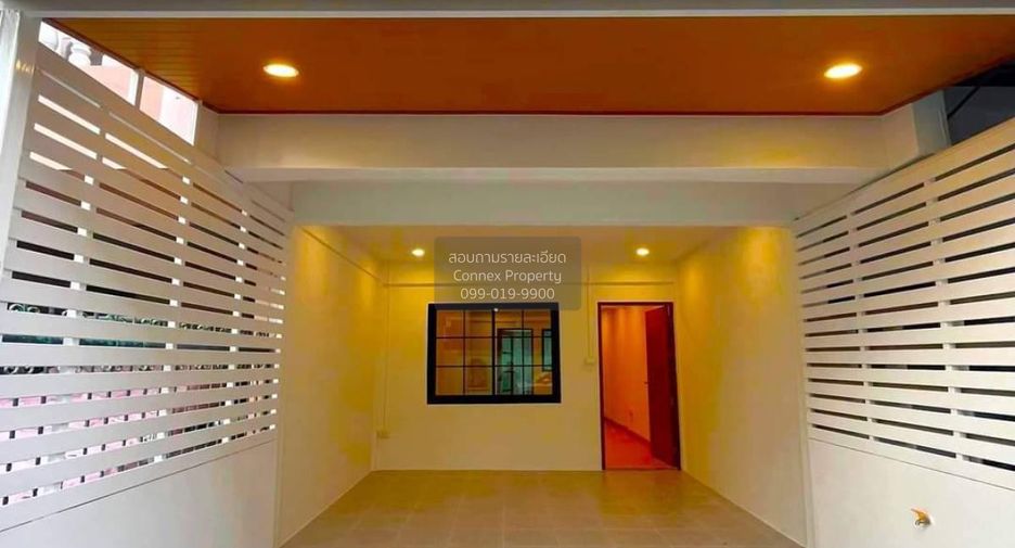 Casa adosada en venta de 2 habitaciones en Khan Na Yao, Bangkok