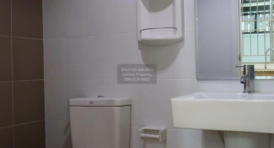 For sale 3 bedrooms townhouse in Bang Sao Thong, Samut Prakan