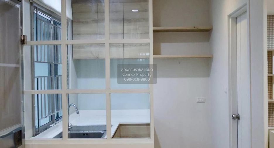 For sale 3 bedrooms townhouse in Bang Sao Thong, Samut Prakan