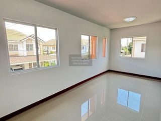 出售 3 卧室 联排别墅 在 Mueang Pathum Thani, Pathum Thani