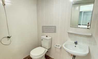 出售 3 卧室 联排别墅 在 Mueang Pathum Thani, Pathum Thani