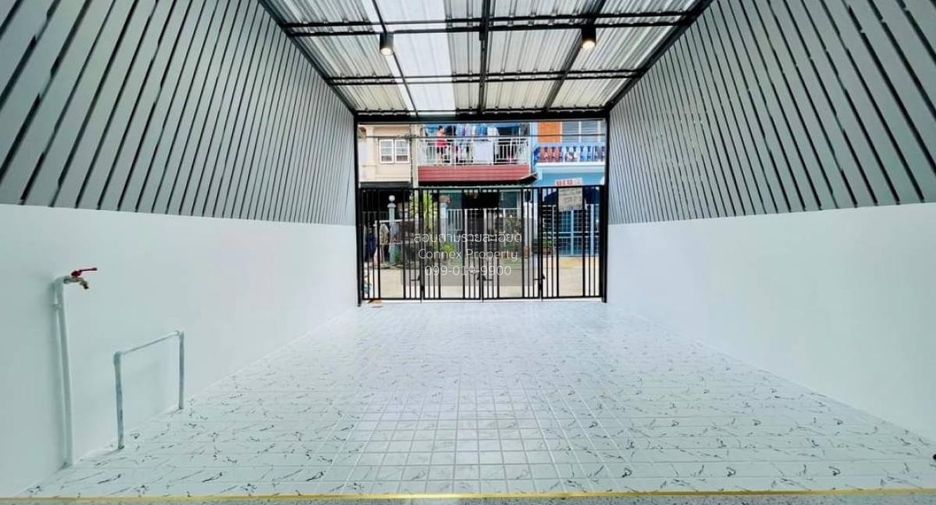 出售 2 卧室 联排别墅 在 Bang Bua Thong, Nonthaburi