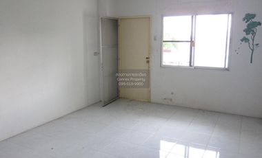 出售 1 卧室 公寓 在 Wang Thong Lang, 曼谷