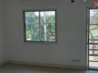 Casa adosada en venta de 3 habitaciones en Mueang Nonthaburi, Nonthaburi