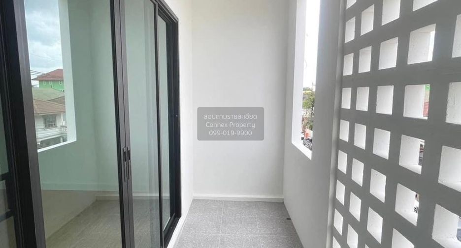 出售 3 卧室 商业空间 在 Krathum Baen, Samut Sakhon