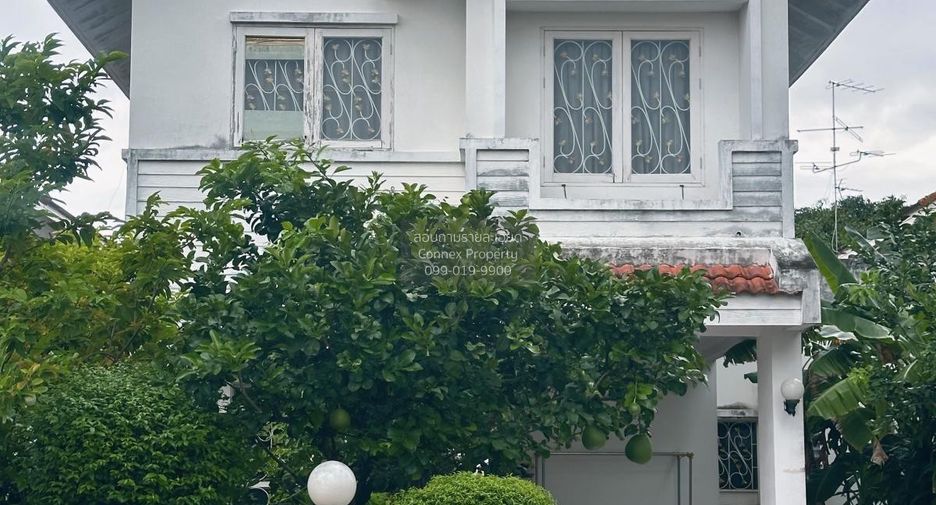 For sale 2 ベッドルーム house in Khlong Toei, Bangkok