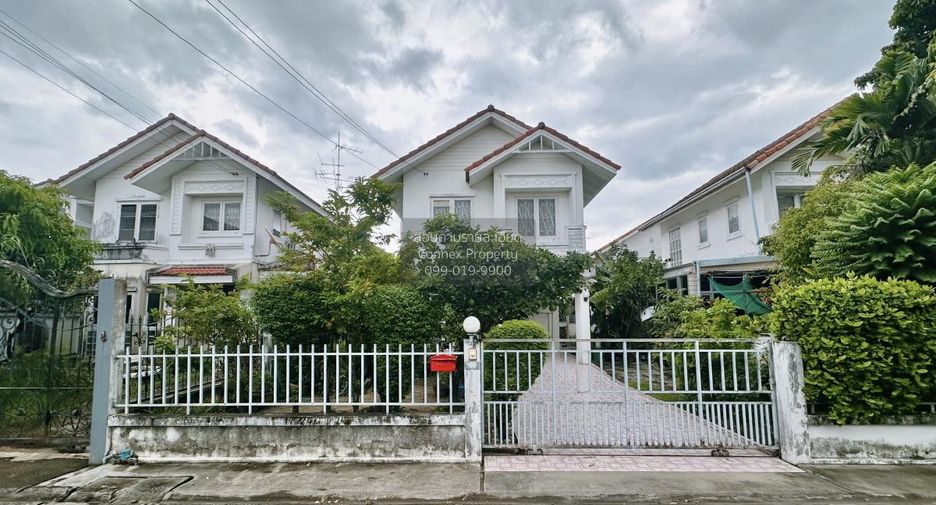 For sale 2 ベッドルーム house in Khlong Toei, Bangkok