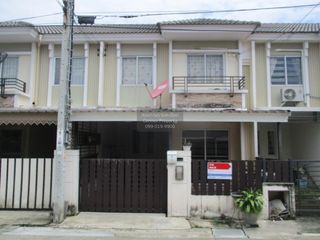 出售 3 卧室 联排别墅 在 Nong Khaem, 曼谷