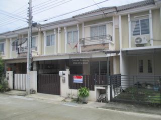 出售 3 卧室 联排别墅 在 Nong Khaem, 曼谷