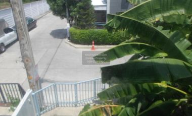 出售 3 卧室 联排别墅 在 Sai Noi, Nonthaburi