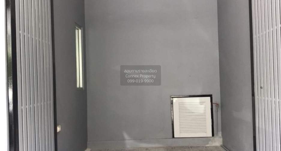 For sale 2 bedrooms townhouse in Bang Phli, Samut Prakan