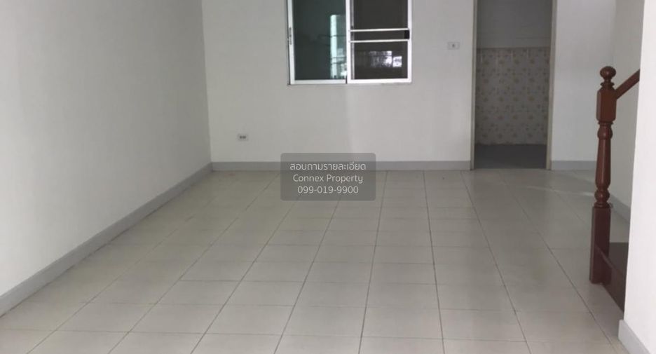 For sale 2 bedrooms townhouse in Bang Phli, Samut Prakan