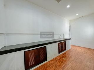 出售 2 卧室 联排别墅 在 Sai Noi, Nonthaburi