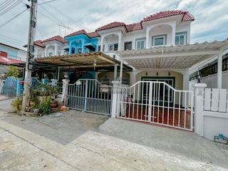 出售 2 卧室 联排别墅 在 Sai Noi, Nonthaburi