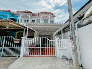 出售 2 卧室 联排别墅 在 Sai Noi, Nonthaburi