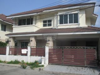 For sale 4 bedrooms house in Watthana, Bangkok