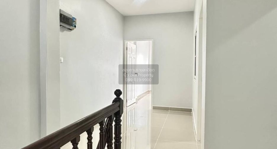 Reihenhaus zum Kauf mit 3 Zimmer in Bang Yai, Nonthaburi