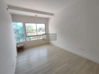 Casa adosada en venta de 3 habitaciones en Bang Khun Thian, Bangkok