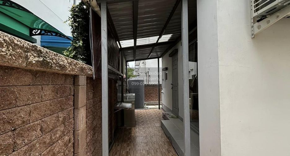 À vendre 3 chambres maison à Lat Krabang, Bangkok