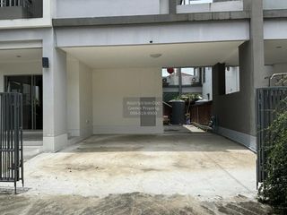 À vendre 3 chambres maison à Lat Krabang, Bangkok